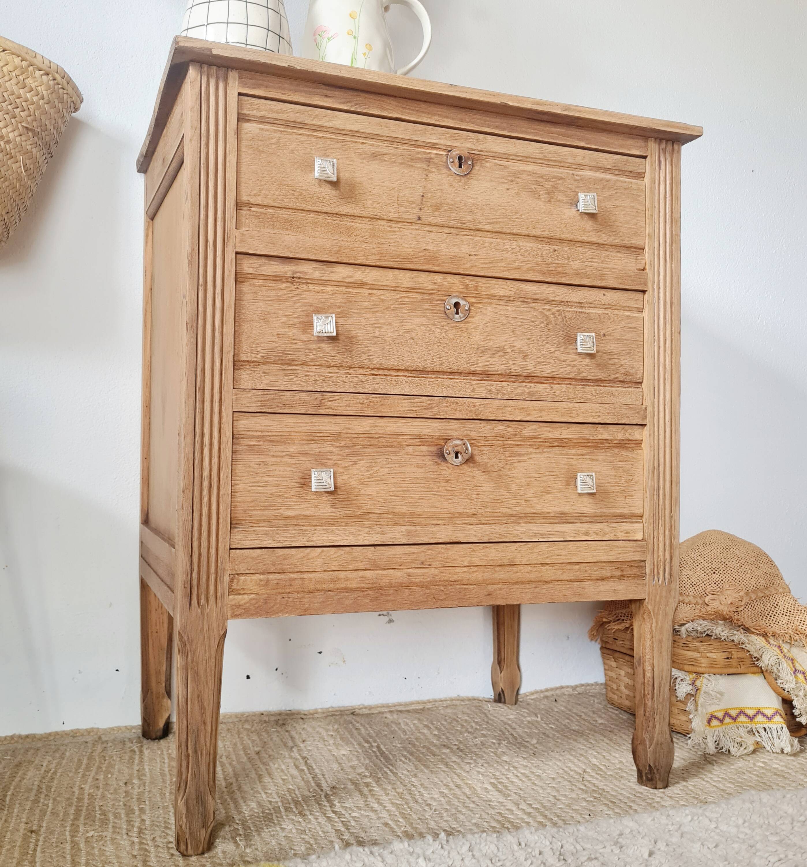 Petite commode 3 tiroirs bois brut- finition bois brut - 81 cm