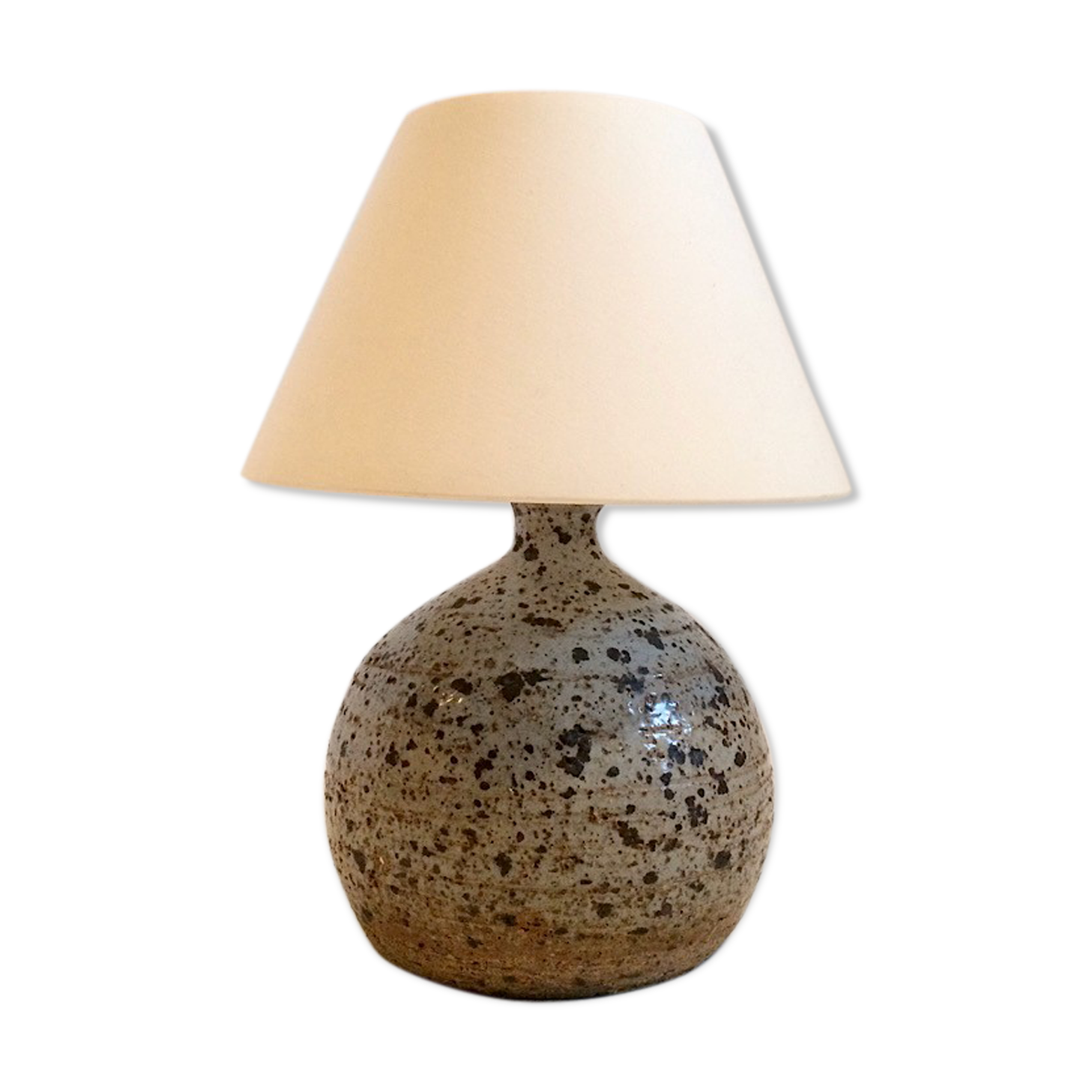 Vintage sandstone lamp
