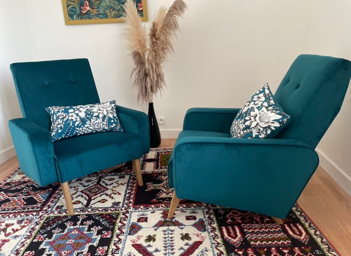 Duo of armchair back-of-year 50/60, restored