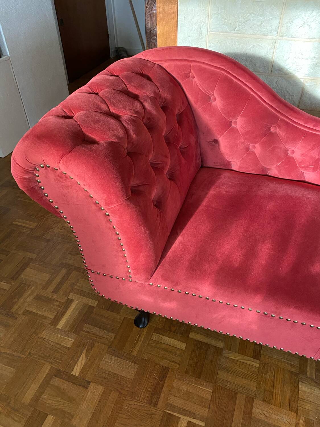 Chesterfield daybed in raspberry red velvet left side