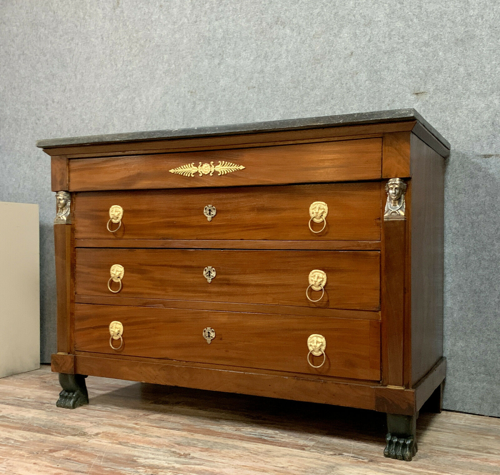 Commode époque empire en acajou et a cariatides en bronze vers 1810 Selency