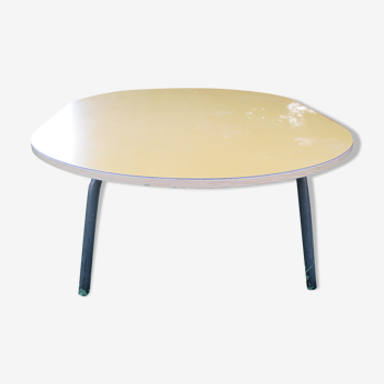 Grande table basse ovale formica jaune des années 1960'S