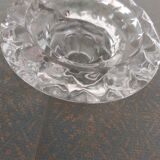 Bougeoir en verre ciselé