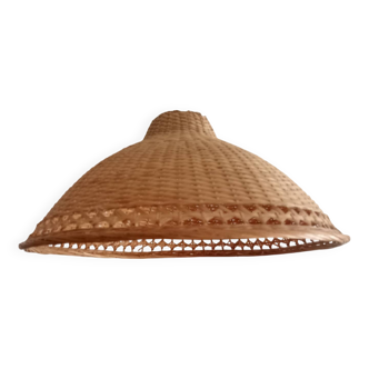 Woven wicker lampshade for pendant light