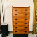Vintage dresser