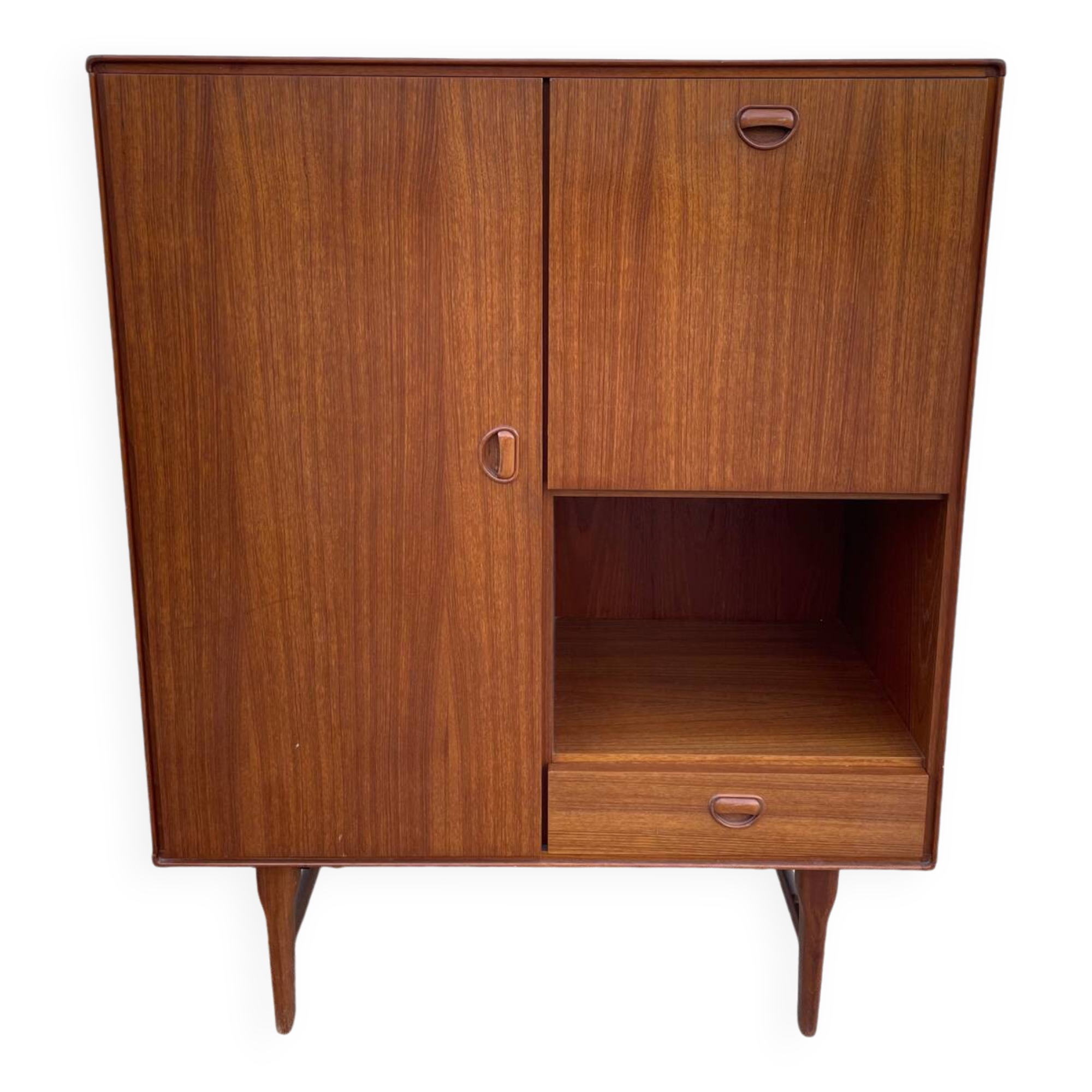 Fristho secretary cabinet