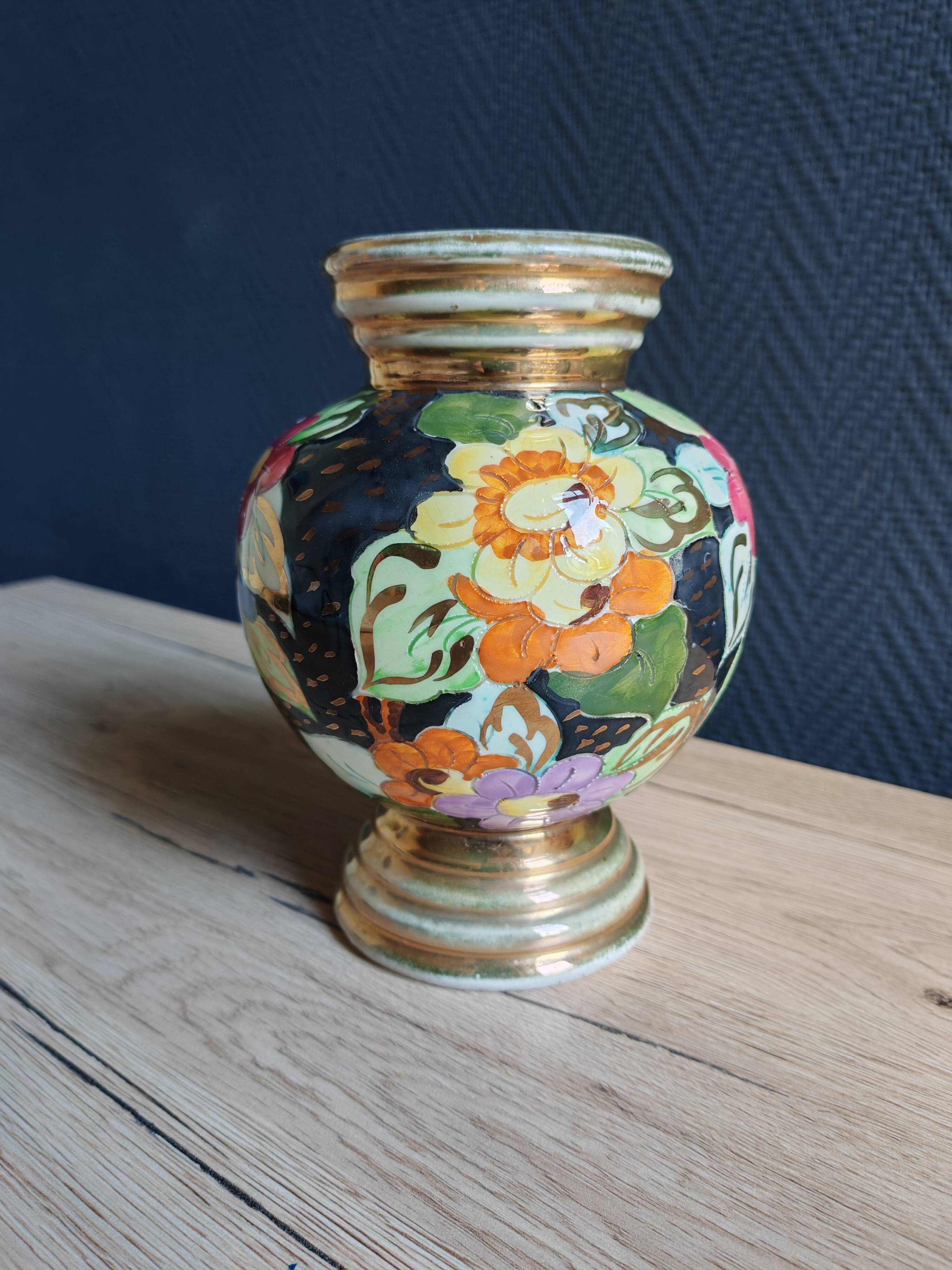 Vintage Ceramic Vase Arte Veneziana, Hand-Painted Flower Decor
