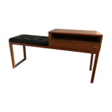 Scandinavian entrance bench