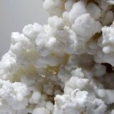 Mineral collection old specimen of white Aragonite from Mexico +3.2kg