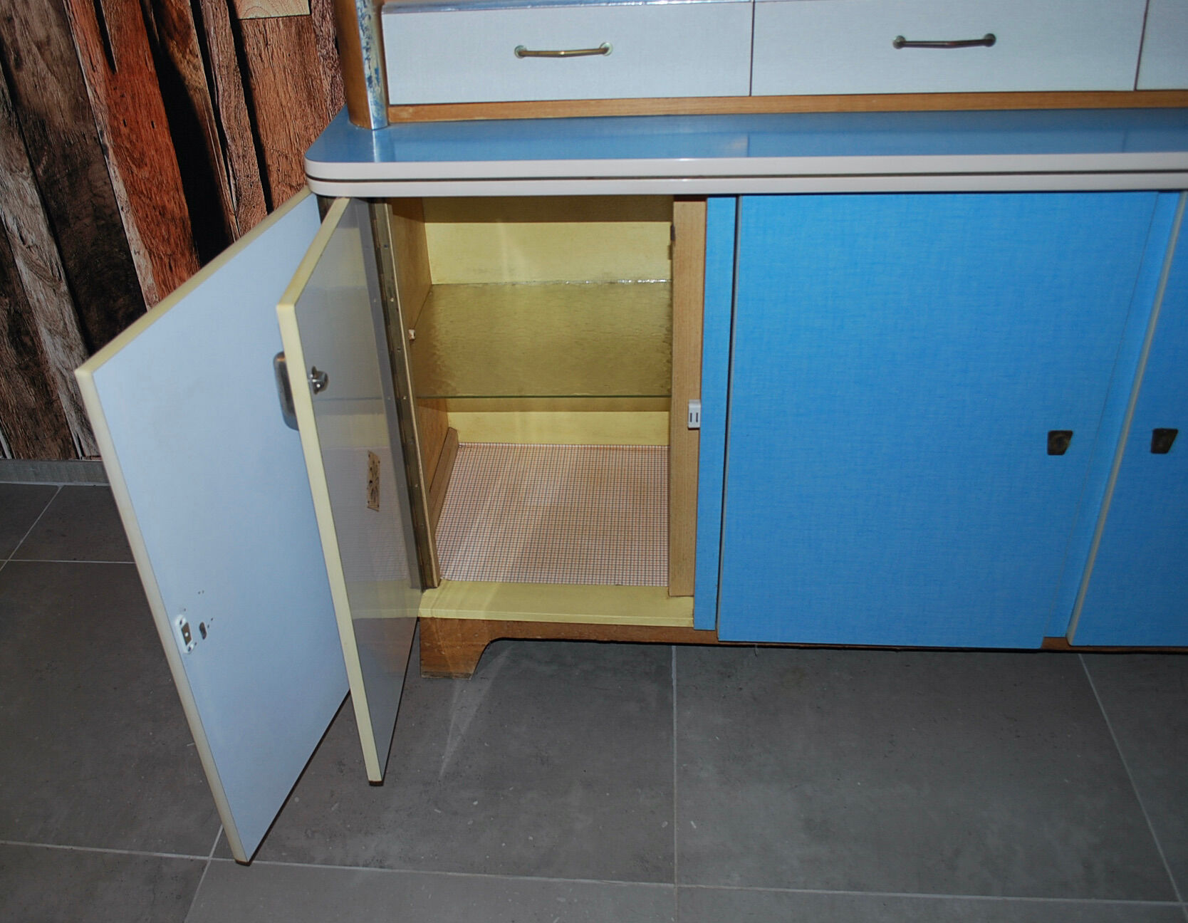 Vintage buffet