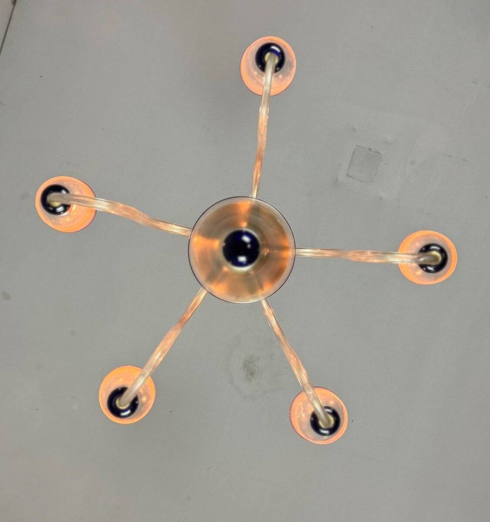Venetian chandelier in gold and dark blue Murano glass, 5 light arms, circa 1960