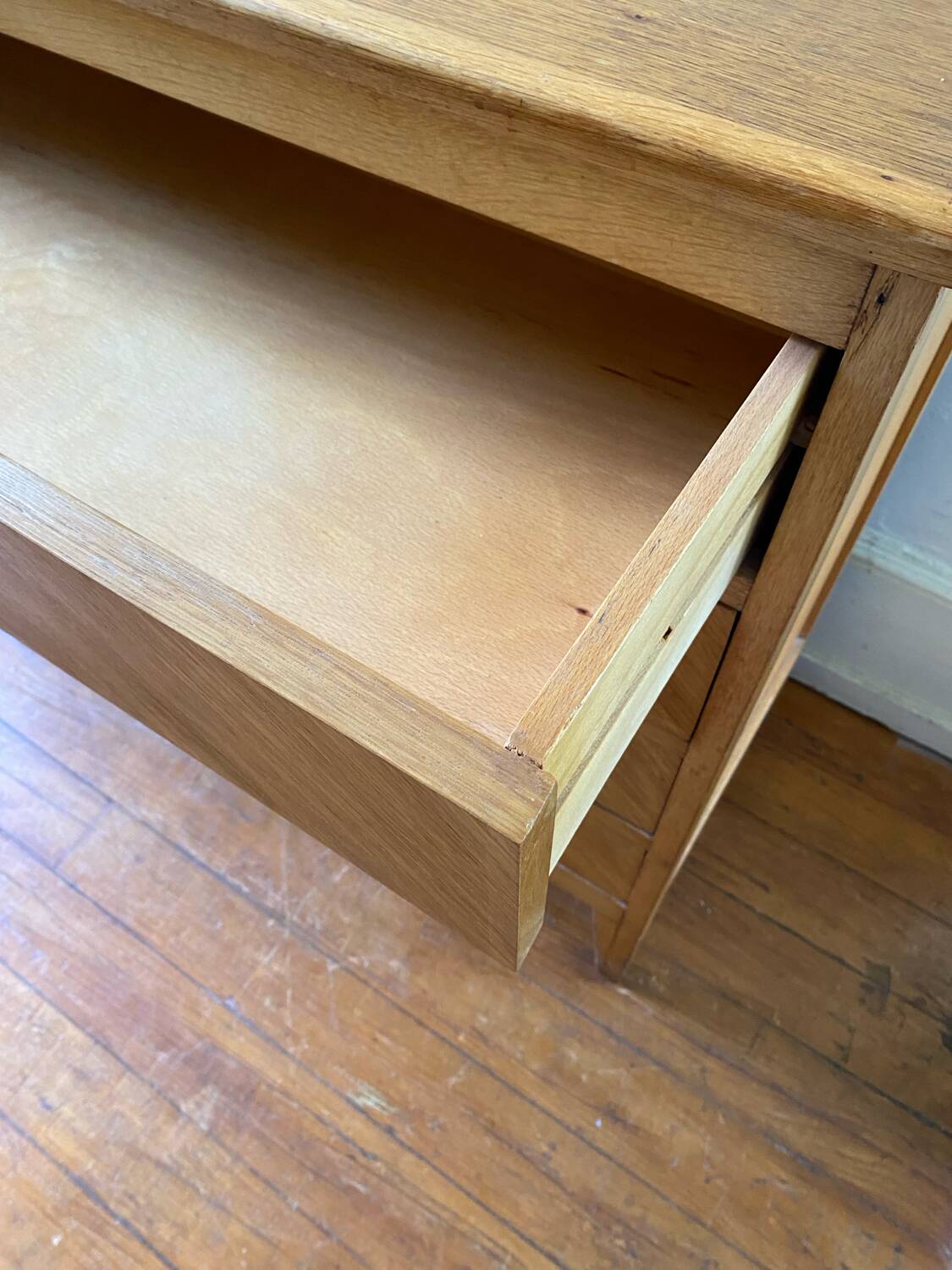 Scandinavian 4-drawer commode with vintage compass legs