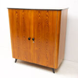 Cabinet fonctionnaliste par jindřich halabala pour up zavody, années 1950, tchécoslovaquie