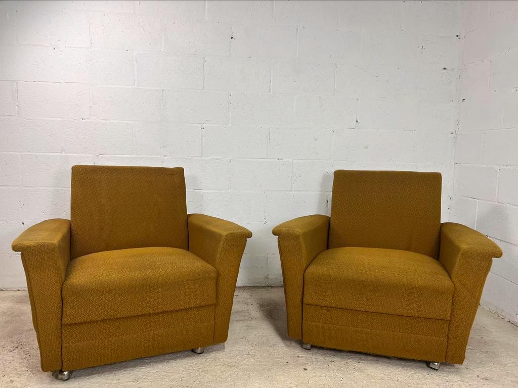 Set of 2 vintage armchairs