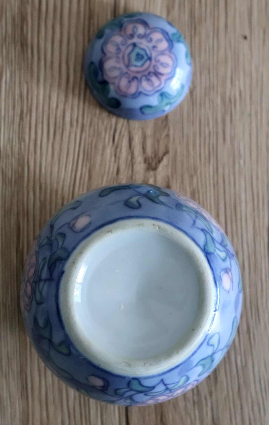 Japanese porcelain tea or ginger pot