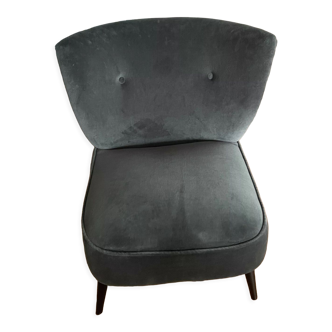 AMPM armchair