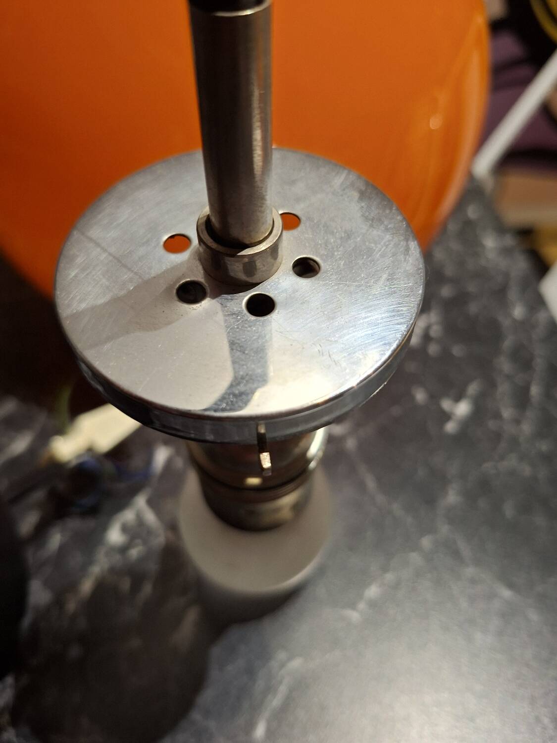 Putzler Space Age Suspension