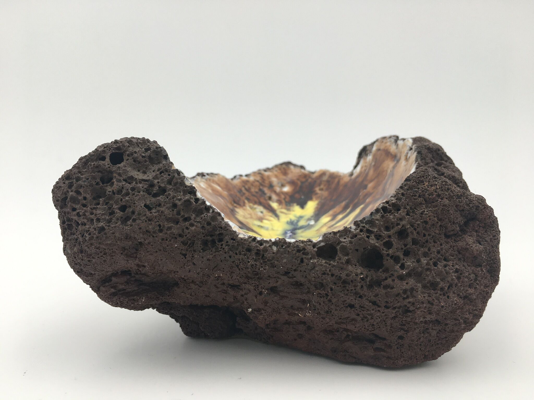 Vide-poche en pierre de lave émaillée, brun et jaune, vintage - années 1970