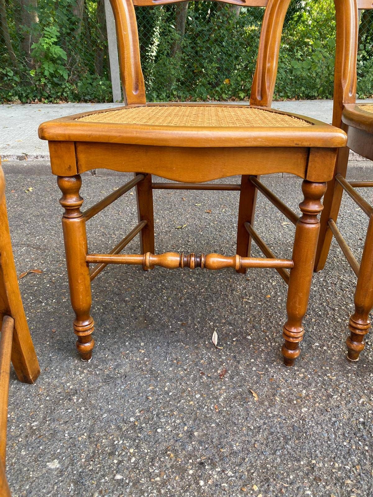 Set of 4 Louis-Philippe medallion chairs in wood with caned seats, 1970s.