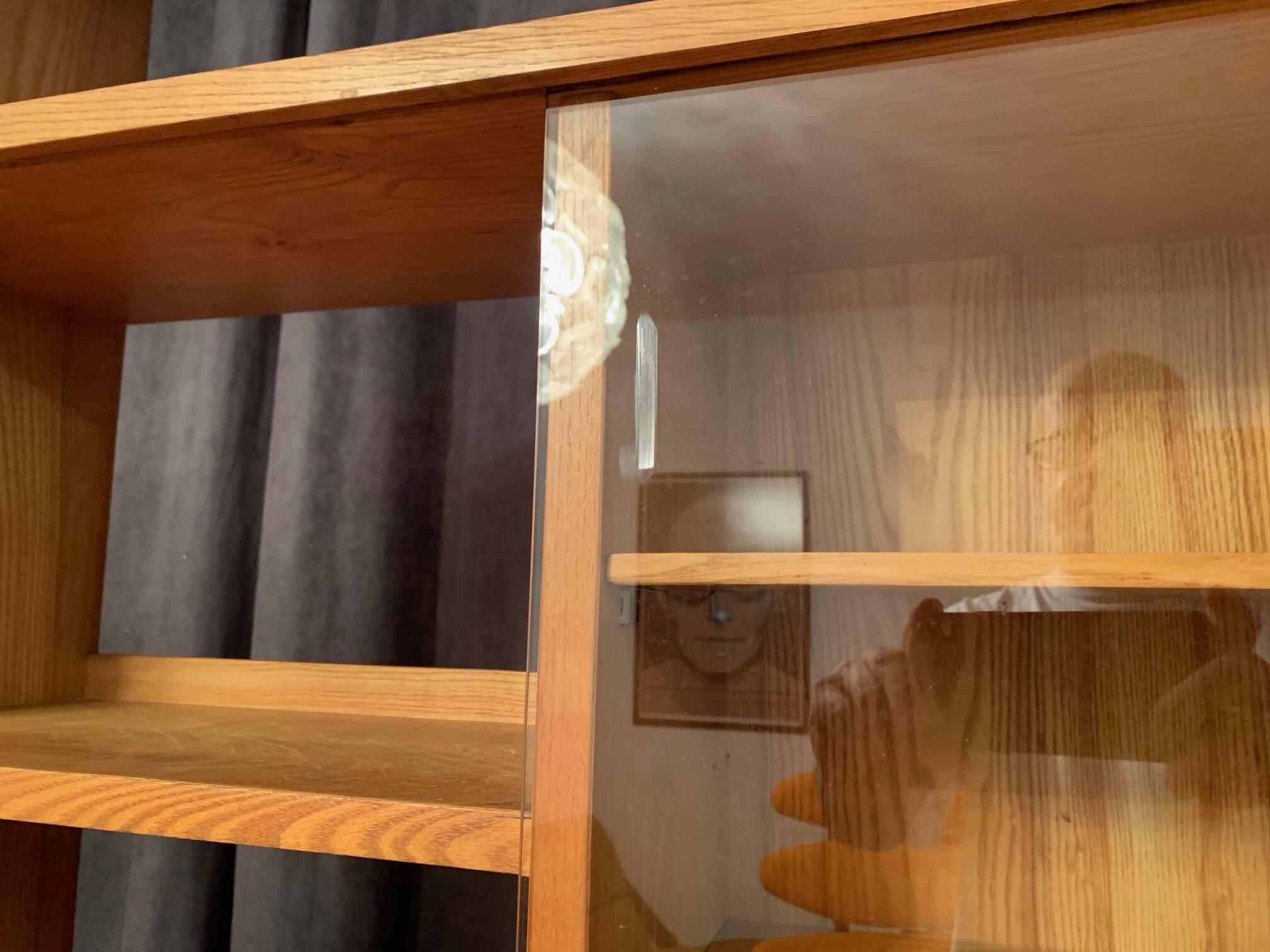 A unique bookcase-library designed by Mieczysław Puchała, Stołeczne Zakłady Drzewne Przemysłu Tereno