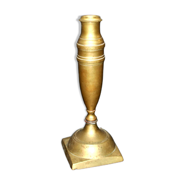 Bougeoir balustre ancien en bronze motif ciselé main