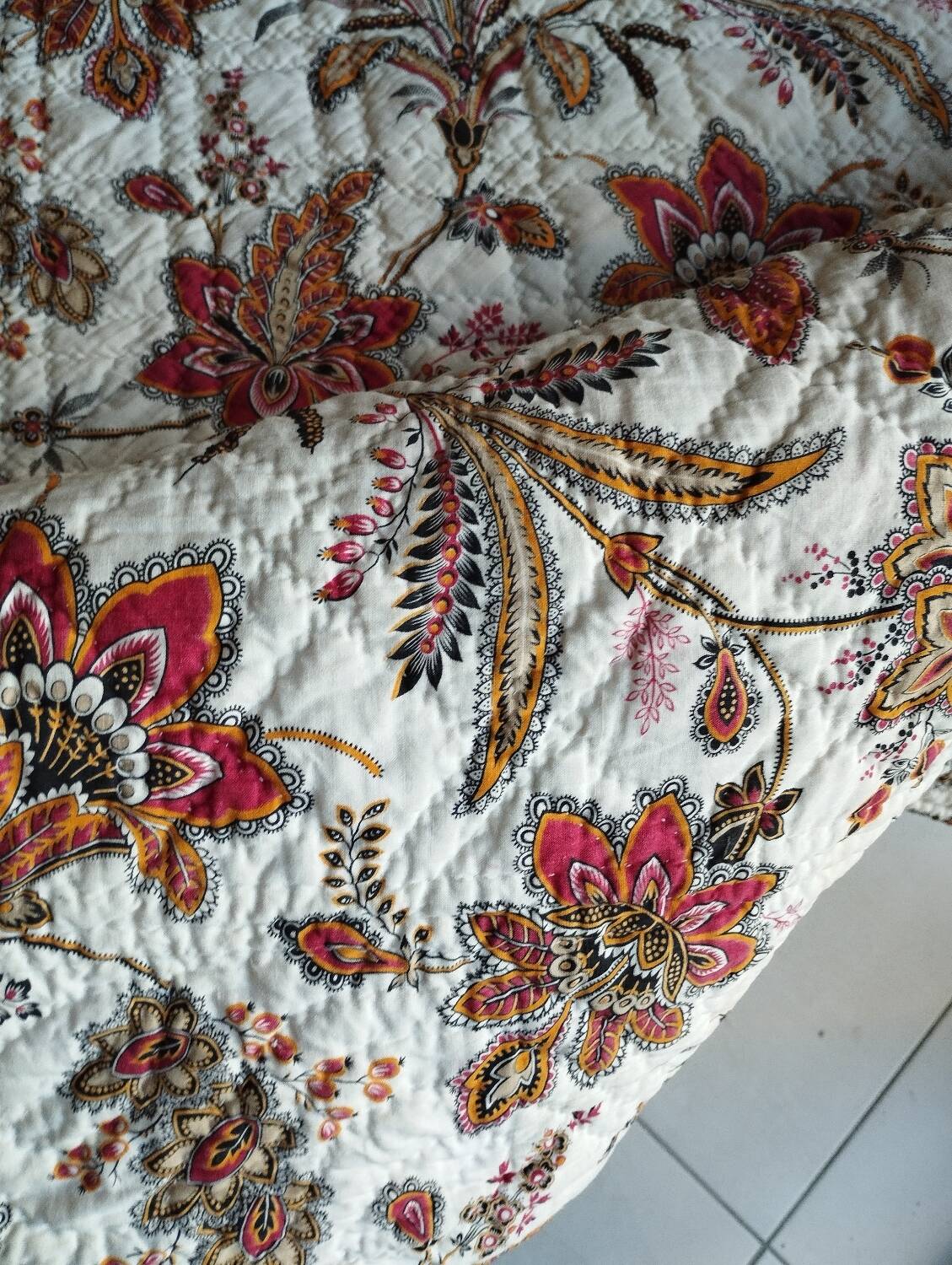 Old 2-sided Provençal pique cotton boutis