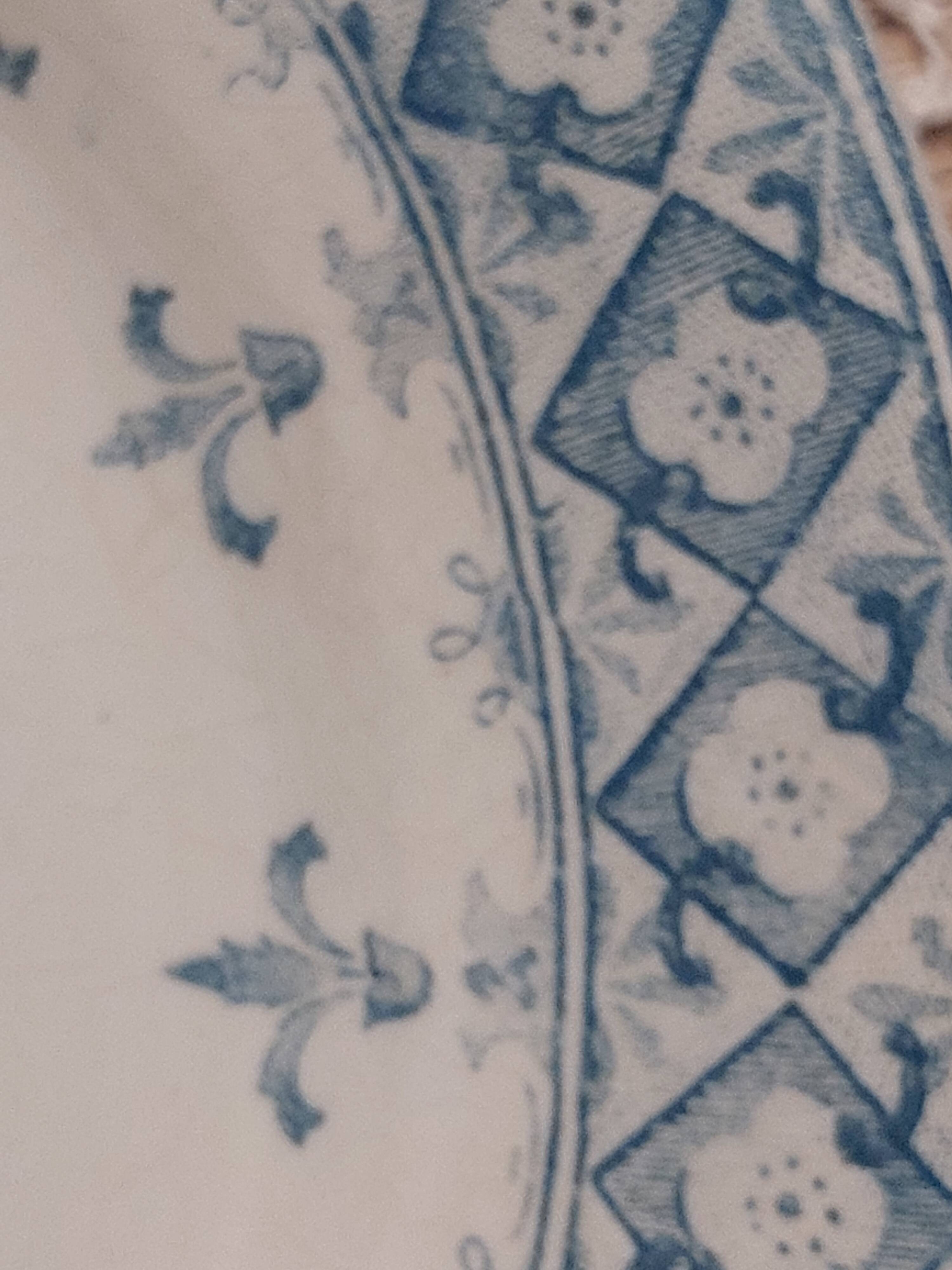 Set of 12 ironstone plates model "Andrée", Creil and Montereau, 23cm