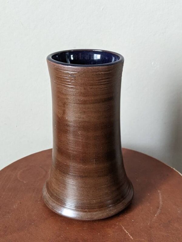 Vase japandi minimaliste céramique artisanale slow décoration japonisant