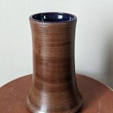 Minimalist Japandi vase, handmade ceramic, slow Japanese decoration