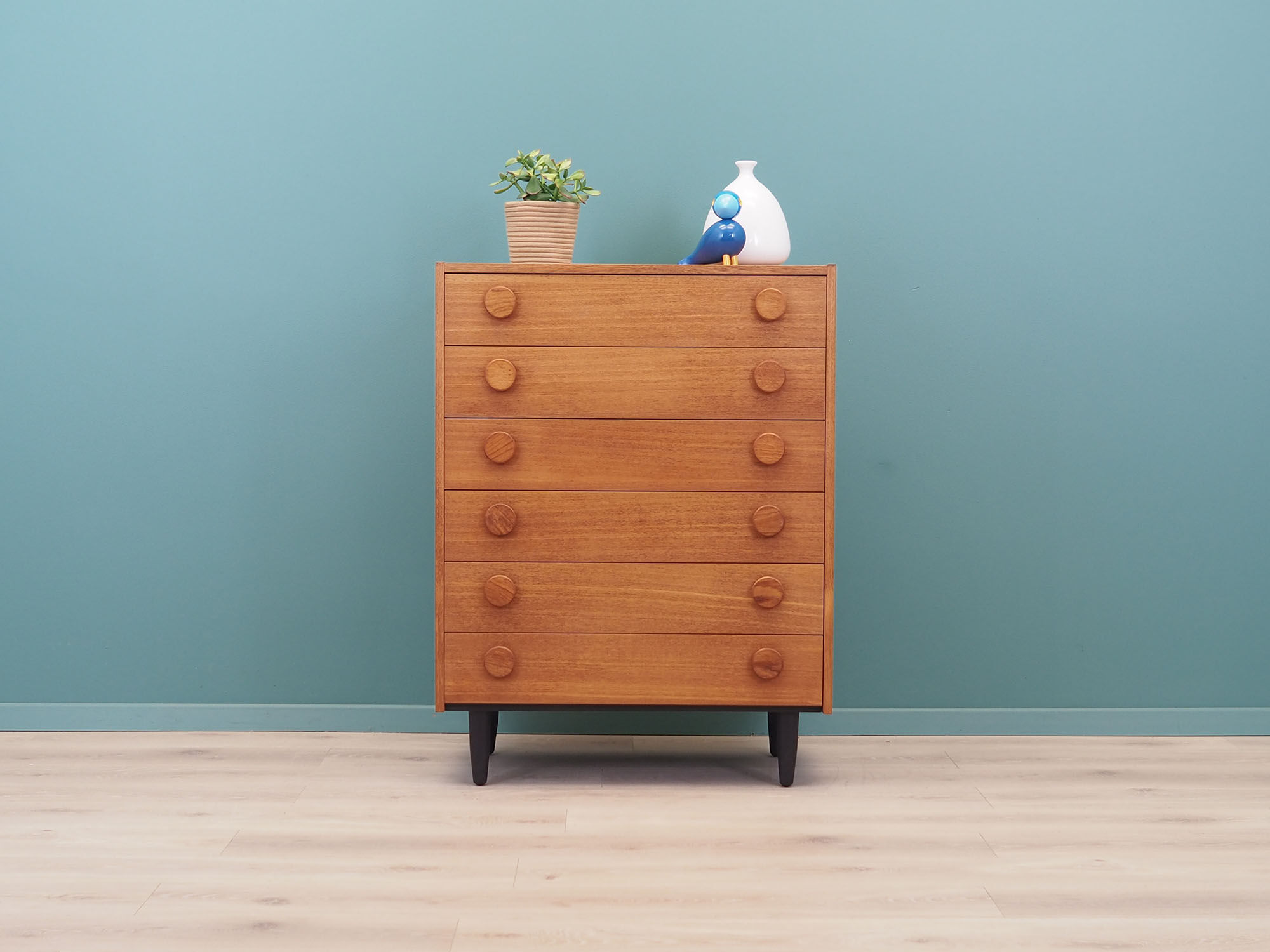 Teak chest of drawers, Danish design, 1970s, made in Denmark