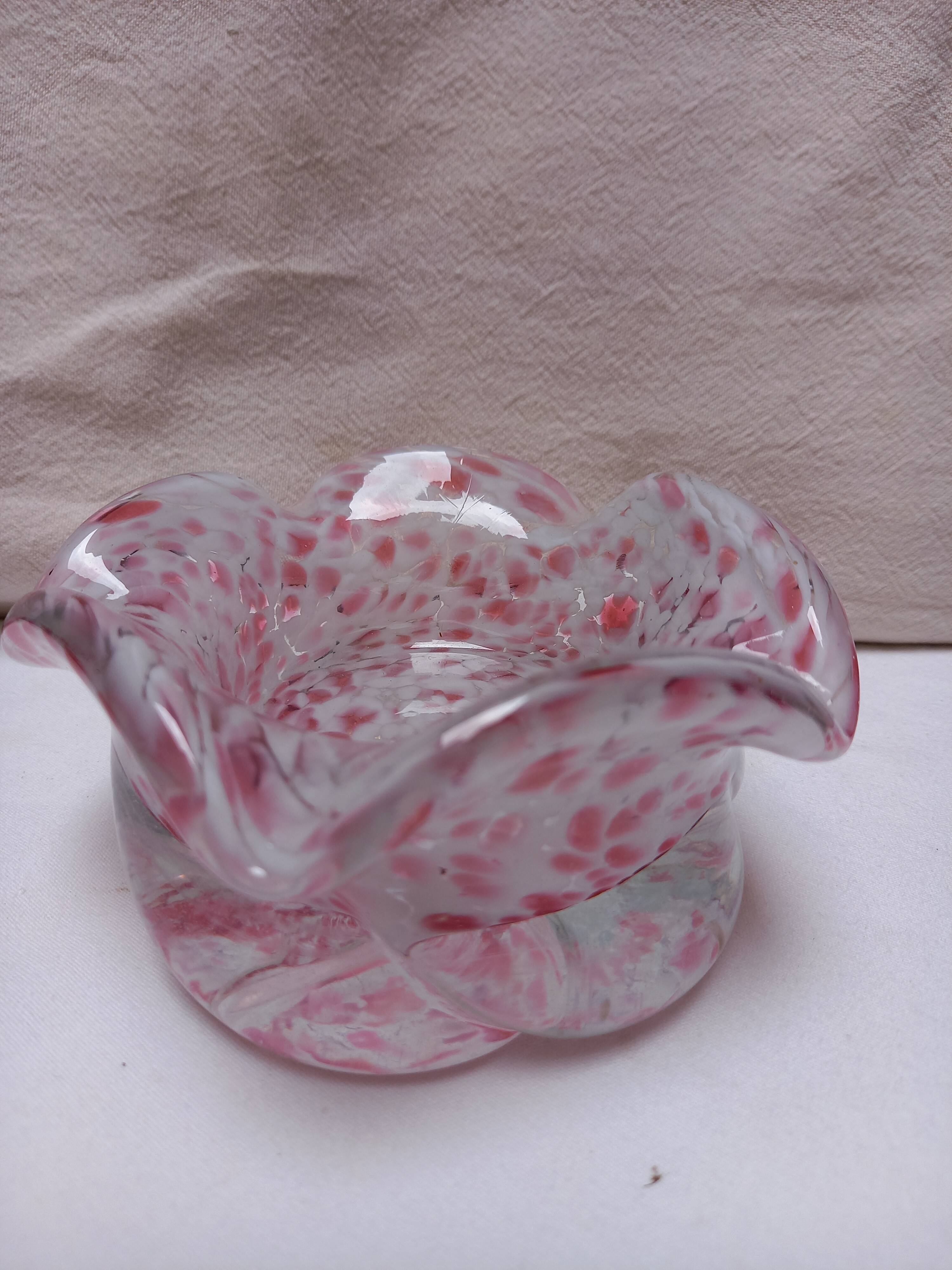 Vide-poche, coupelle en forme de fleur, verre de murano, rose et blanc