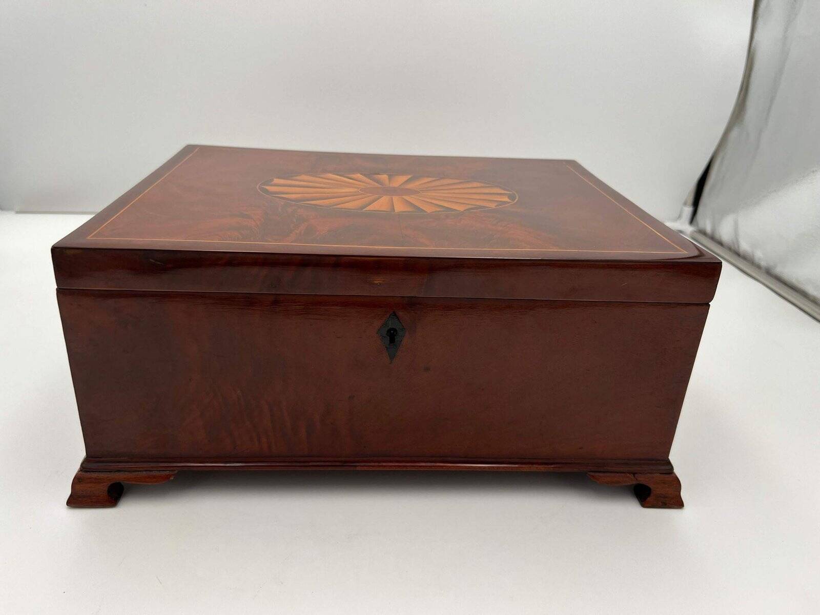 Large Victorian Box in Mahogany & Oak, England, 1840s