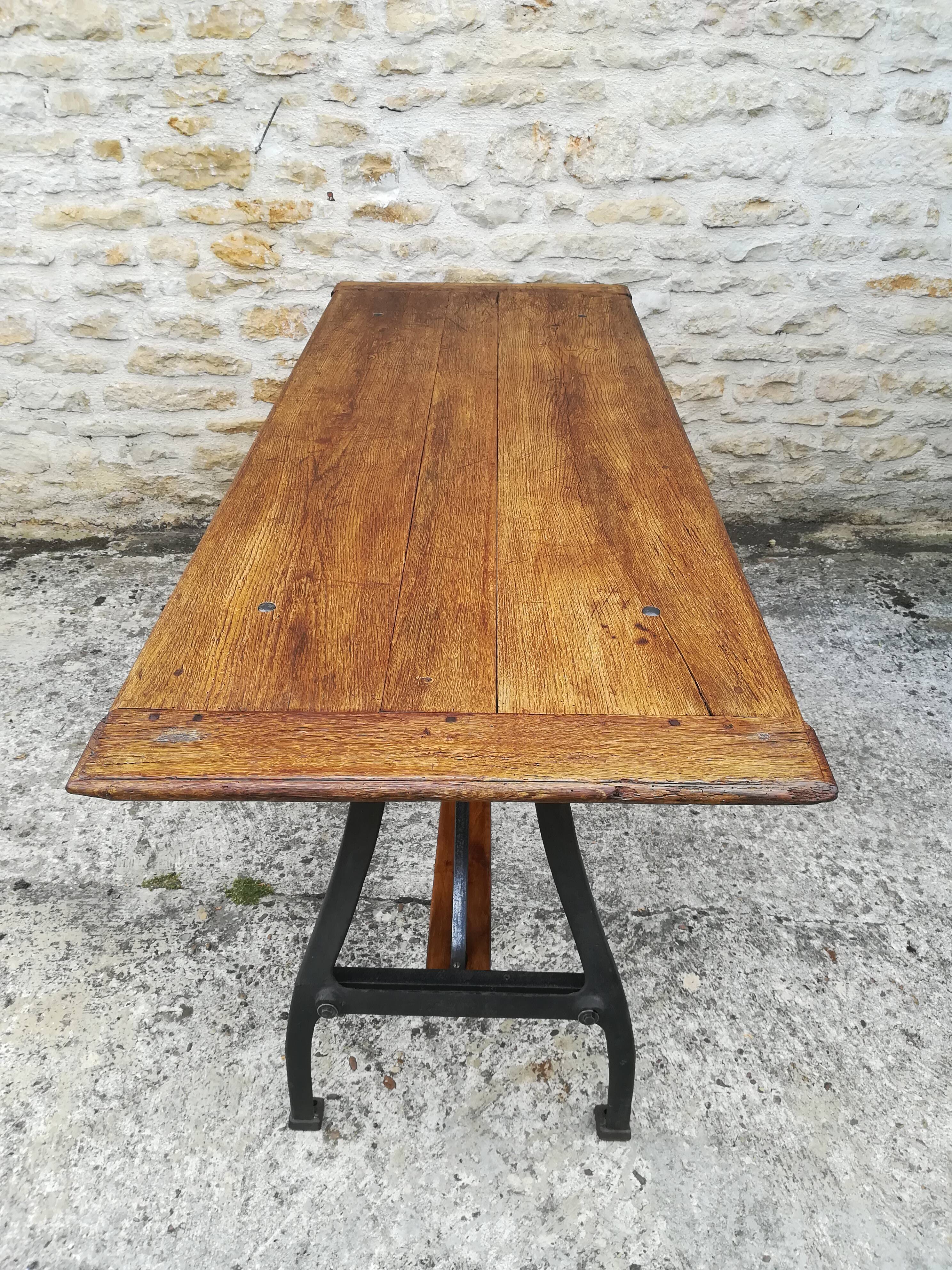 Industrial table