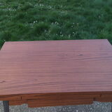 Table and its 2 chairs in brown formica Supermatic