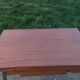 Lot  table et ses 2 chaises en formica marron Supermatic