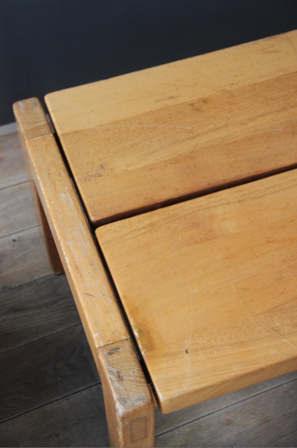 Table low 70s