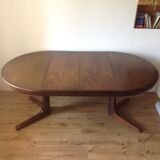 Baumann elm round table 2 extensions