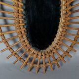 Oval rattan mirror forming a vintage sun 70s 61x42 cm SB