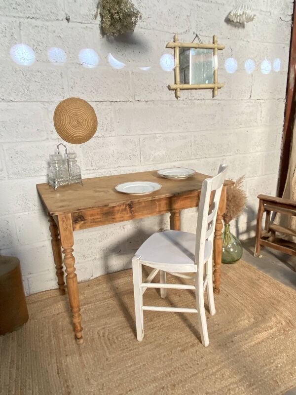 Table de ferme pieds tournés