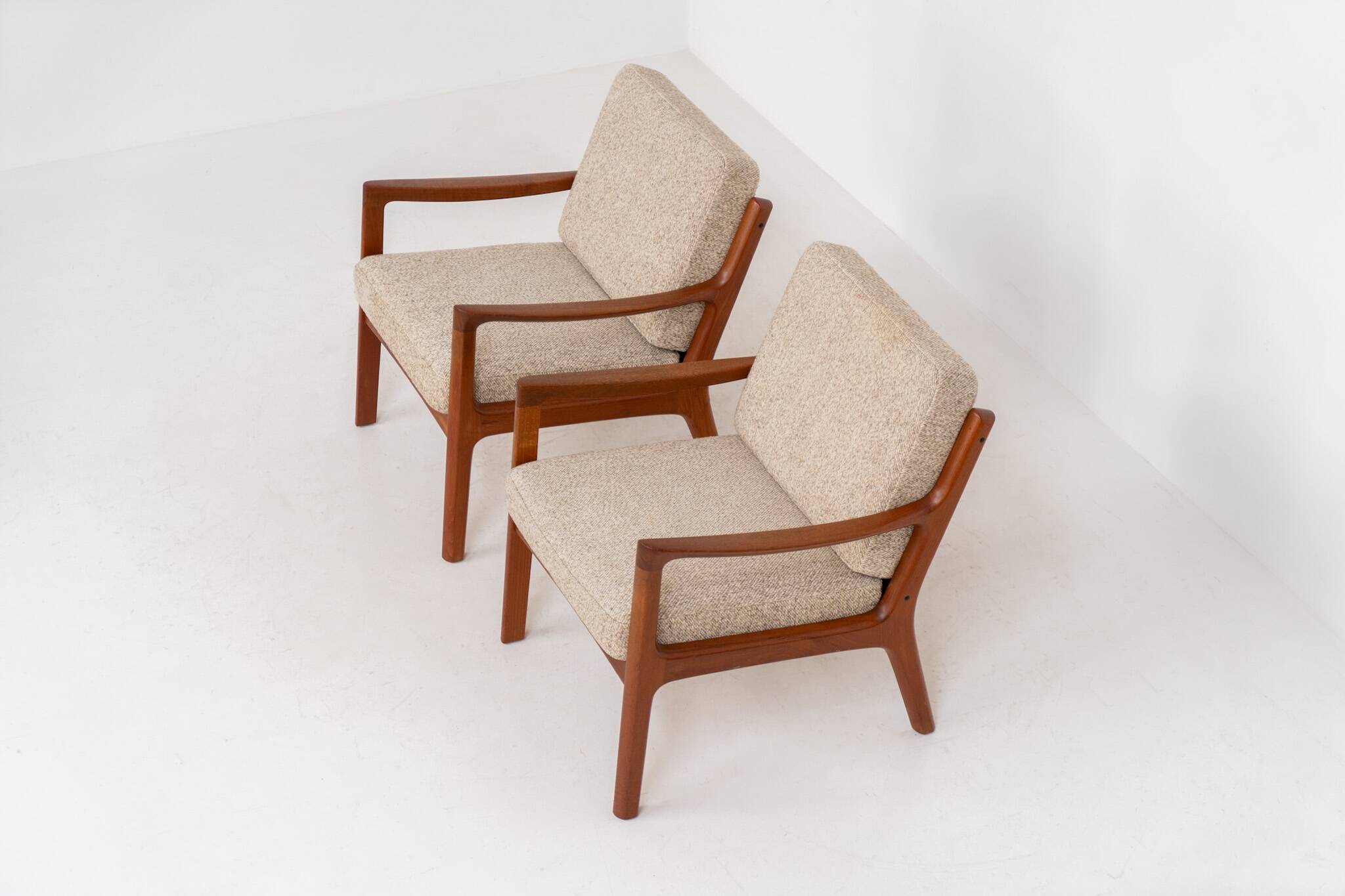 Pair of “Senator” easy chairs by Ole Wanscher for France & Son