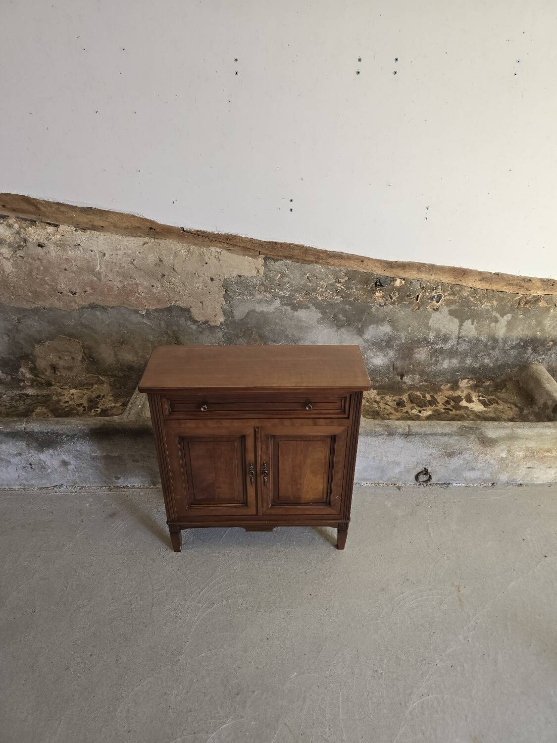 Small Parisian cherry wood buffet cabinet