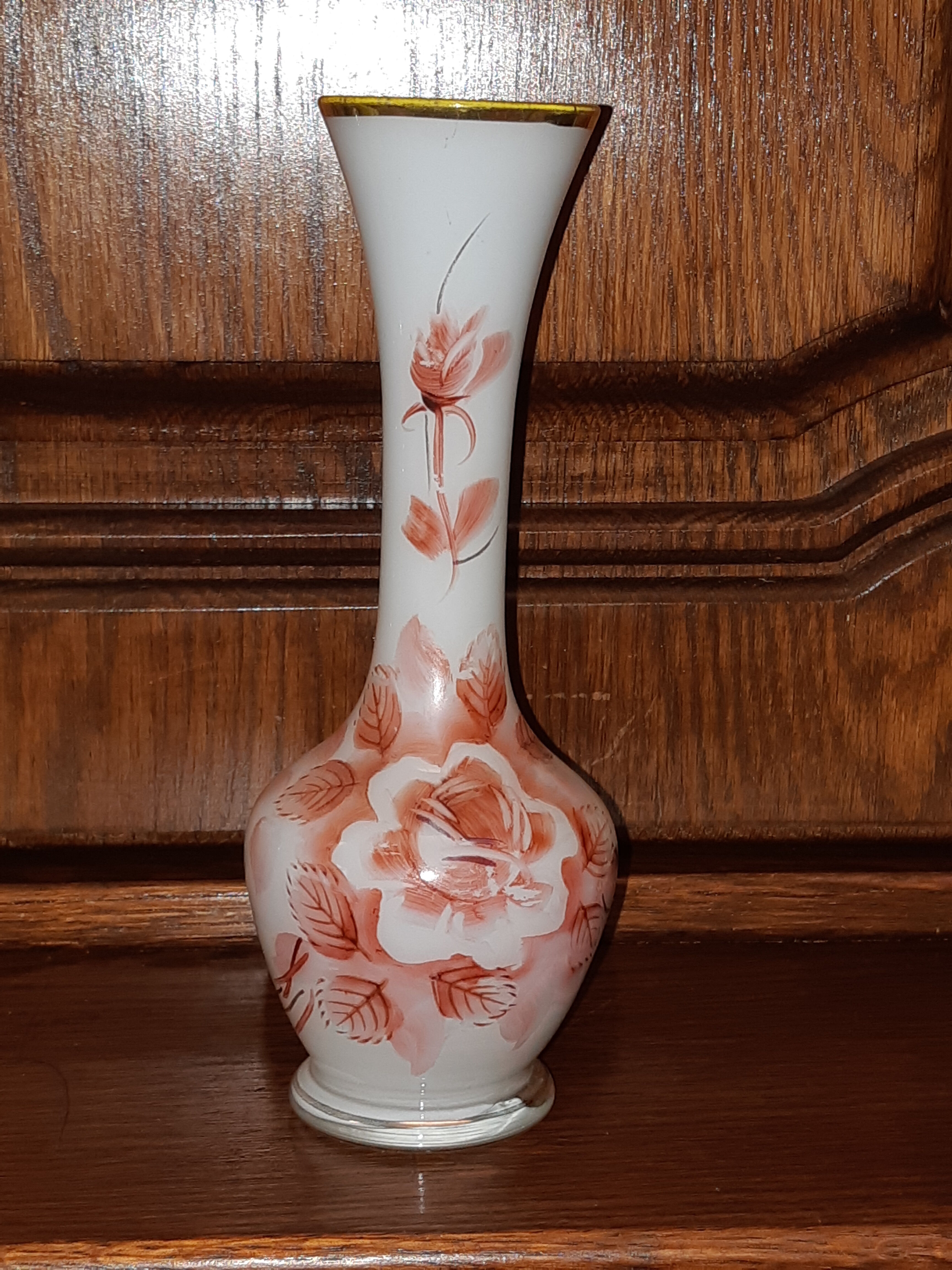 Soliflore vase in blown opaline glass decorated with flowers