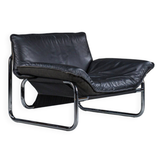 Bauhaus lounge chair in black leather attributed to Johan Bertil Häggström for Swed-Form / Ikea, Sweden, 1970s