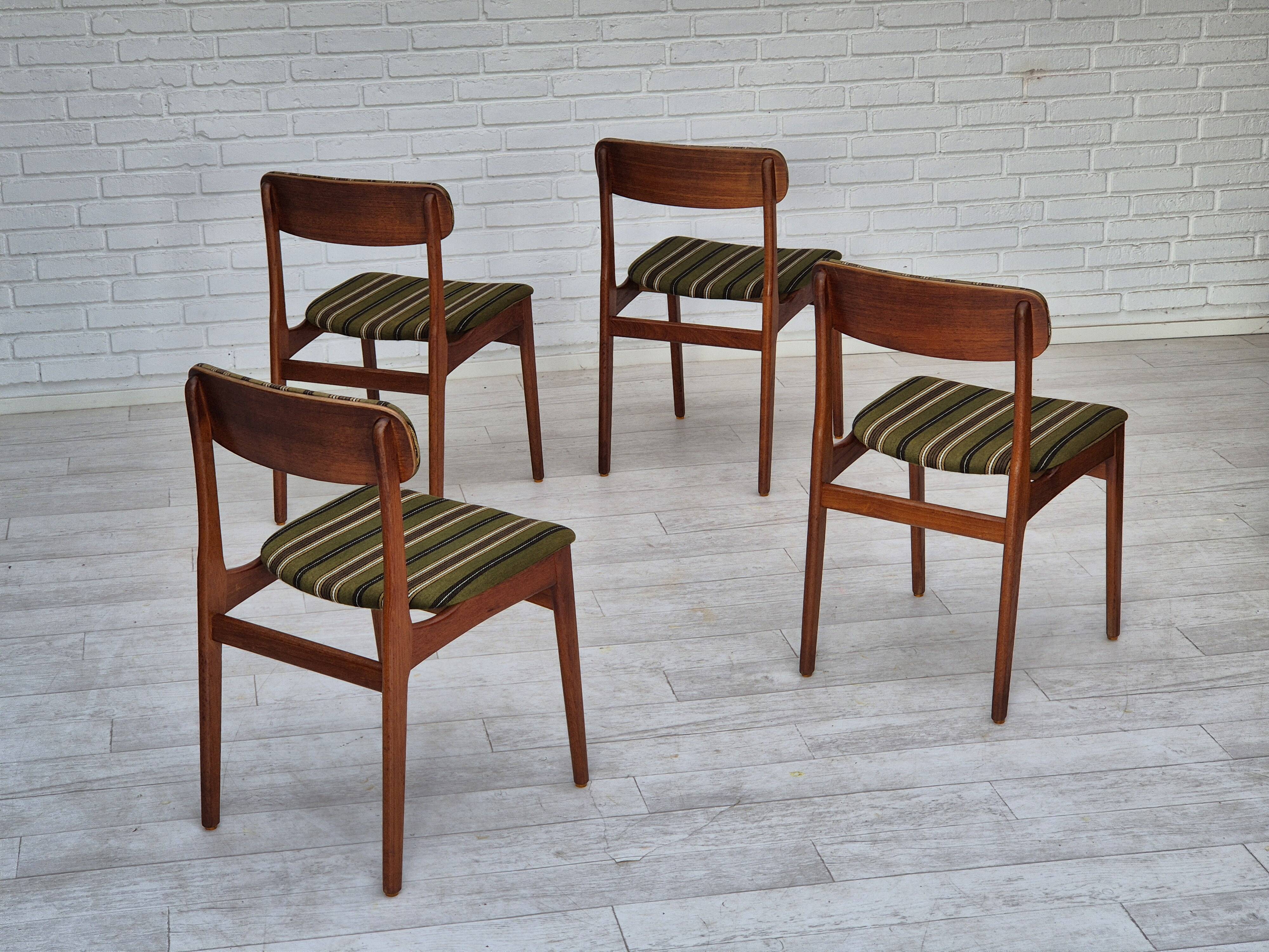 1960s, set of 4 Danish dinning chairs, solid teak wood, original condition.