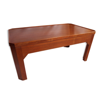 Coffee table mahogany
