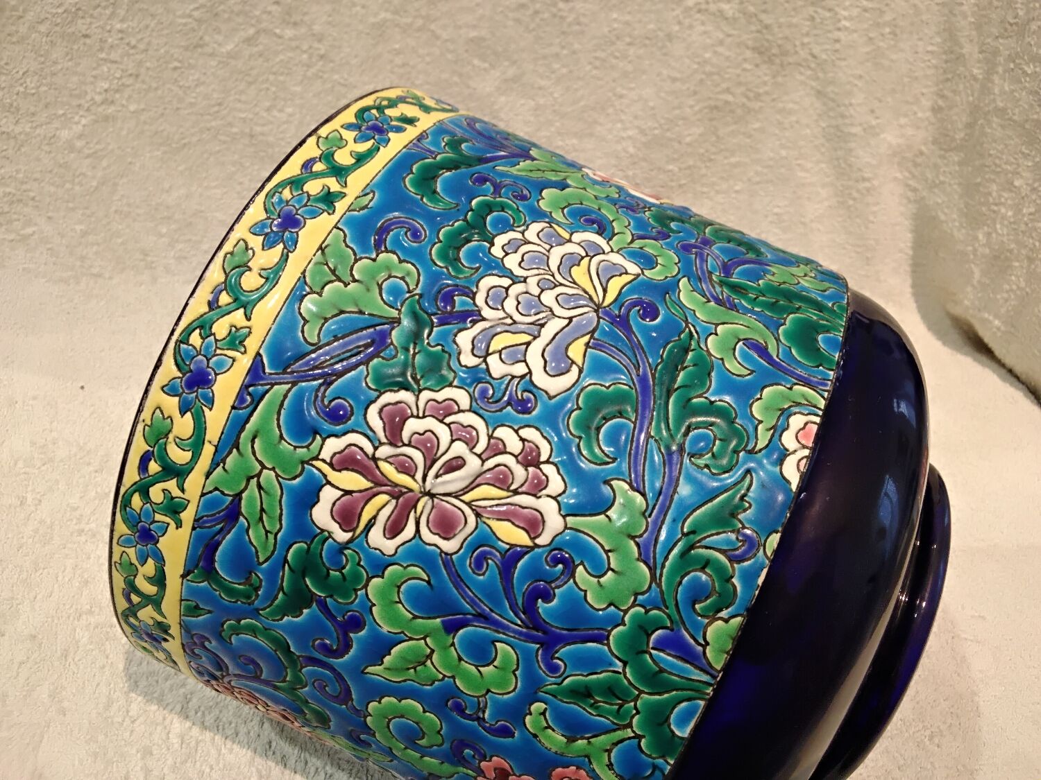 Beautiful large Longwy enamel cachepot with a cabin and chrysanthemum cartouche