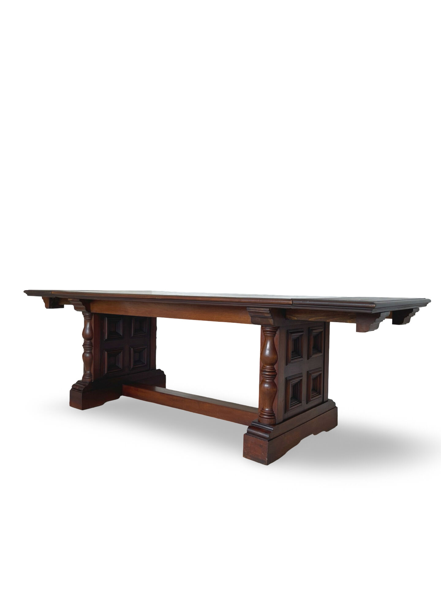 La table à manger extensible de haute qualité de style Renaissance italienne,