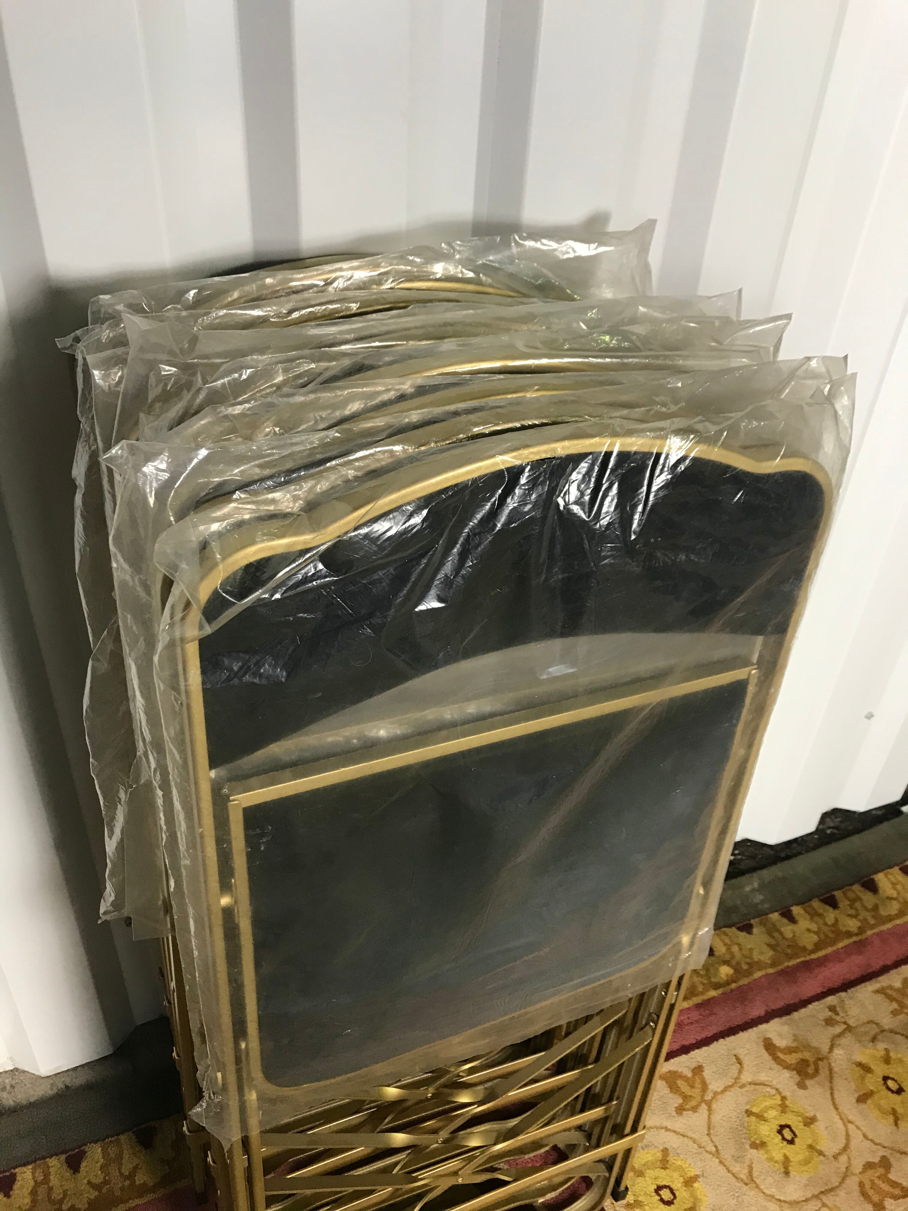 10 foldable black velvet event chairs