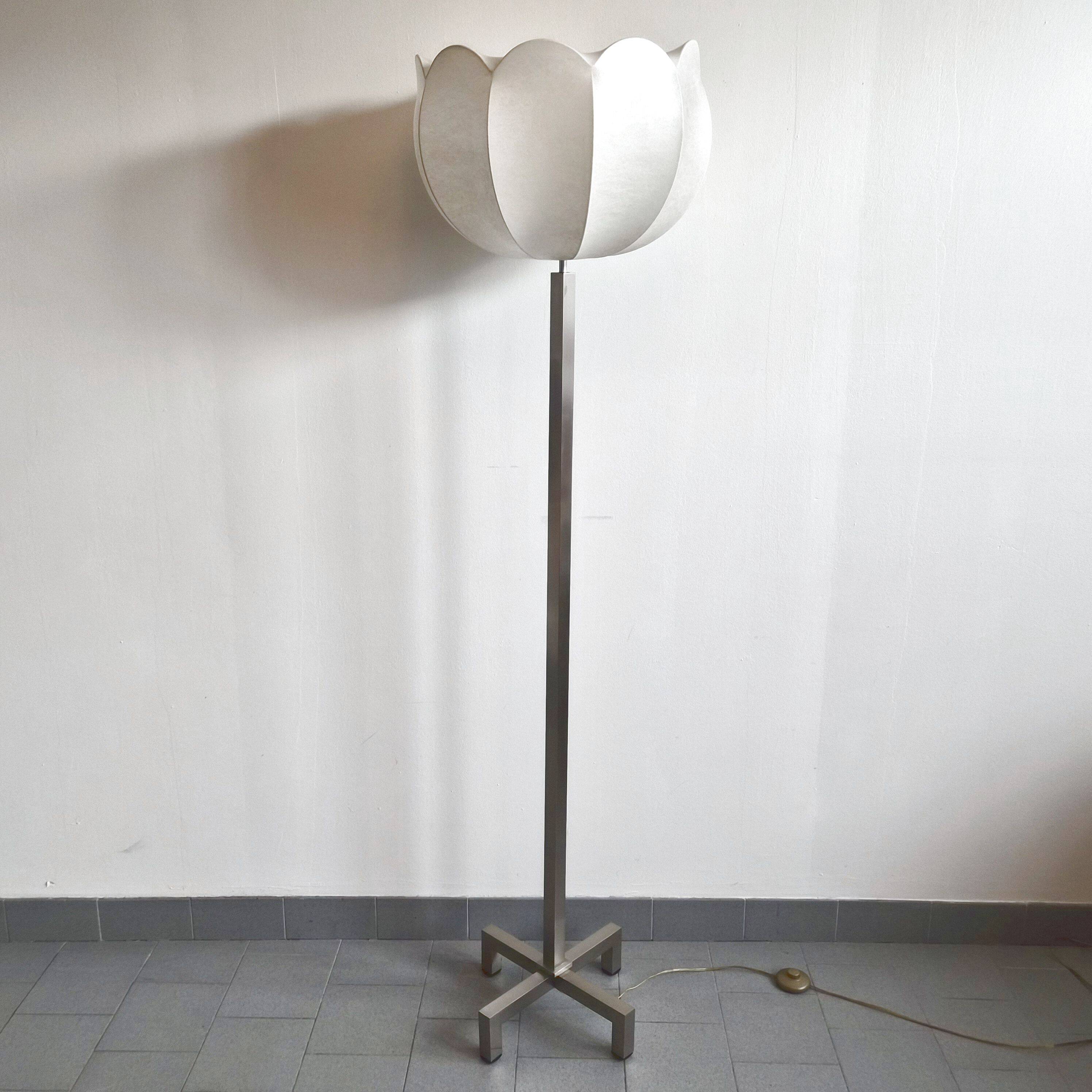 Vintage 1960s floor lamp