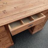 Desk/Furniture of trade